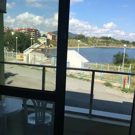Hotel Paradise *